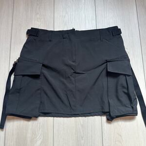 Forever 21 black cargo strappy pockets mini skirt small